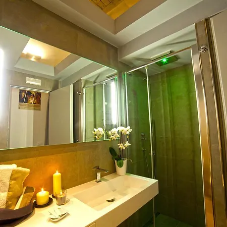Apartment Paganica Loft Torre Argentina Rome